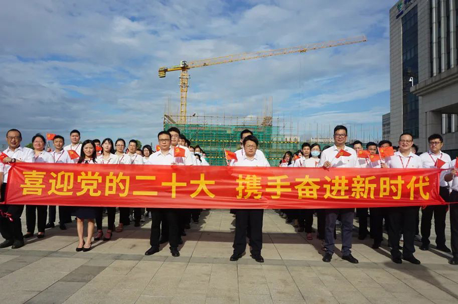 Uud92RwxfT.jpg Uud92RwxfT.jpg