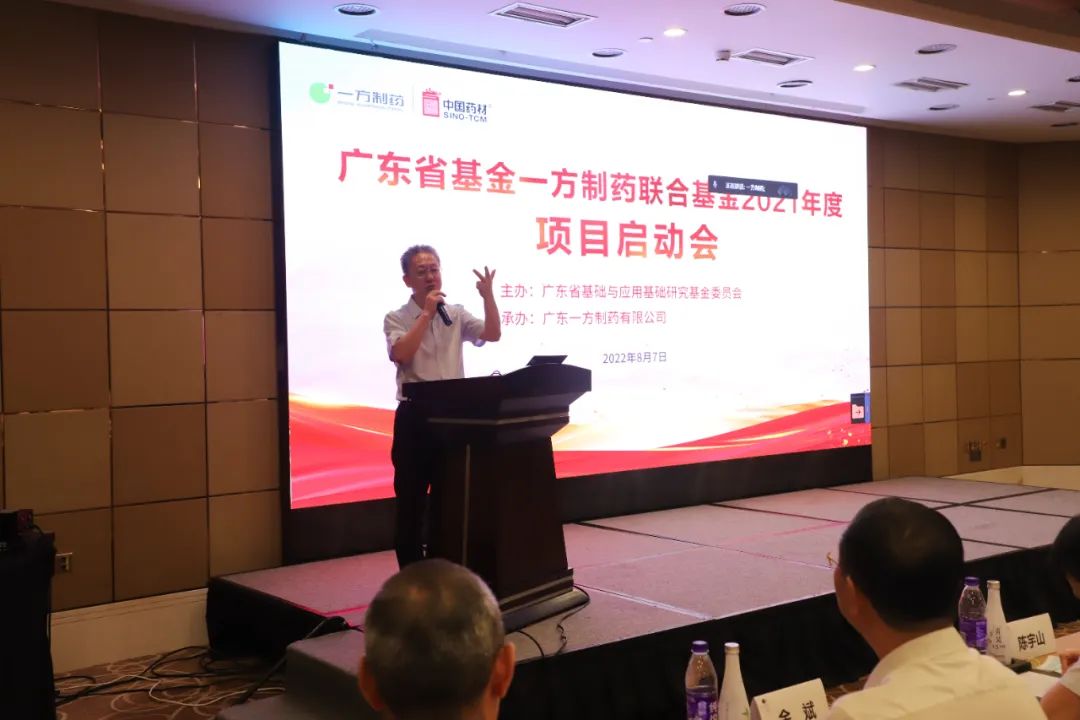 4YV8QuecWH.jpg 4YV8QuecWH.jpg