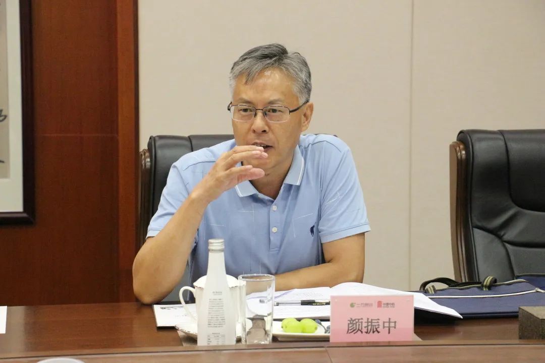 8Bnyki7h1O.jpg 8Bnyki7h1O.jpg