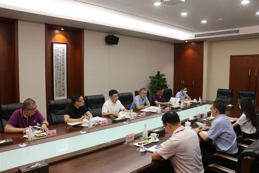 YgAkMdQL0p.jpg YgAkMdQL0p.jpg