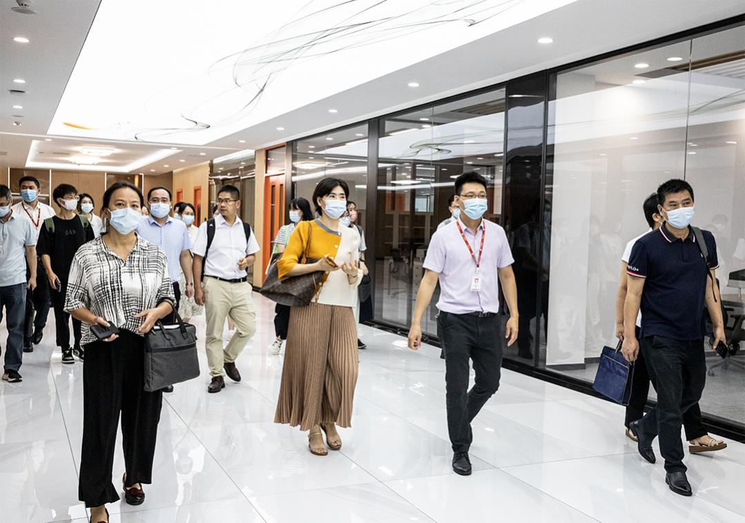 kTqhukU81M.png kTqhukU81M.png