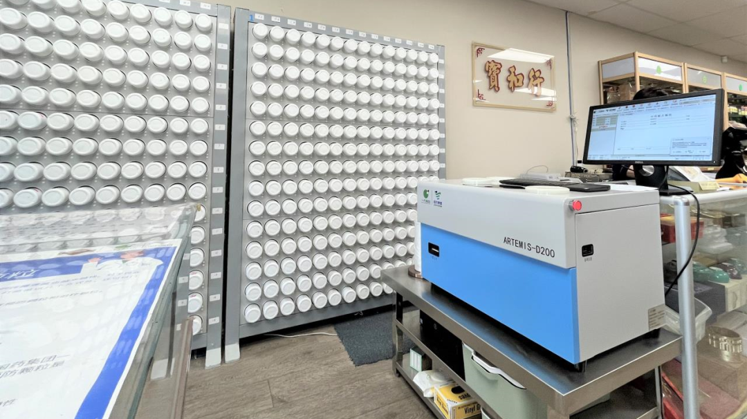 vpiQNo1CvW.jpg vpiQNo1CvW.jpg