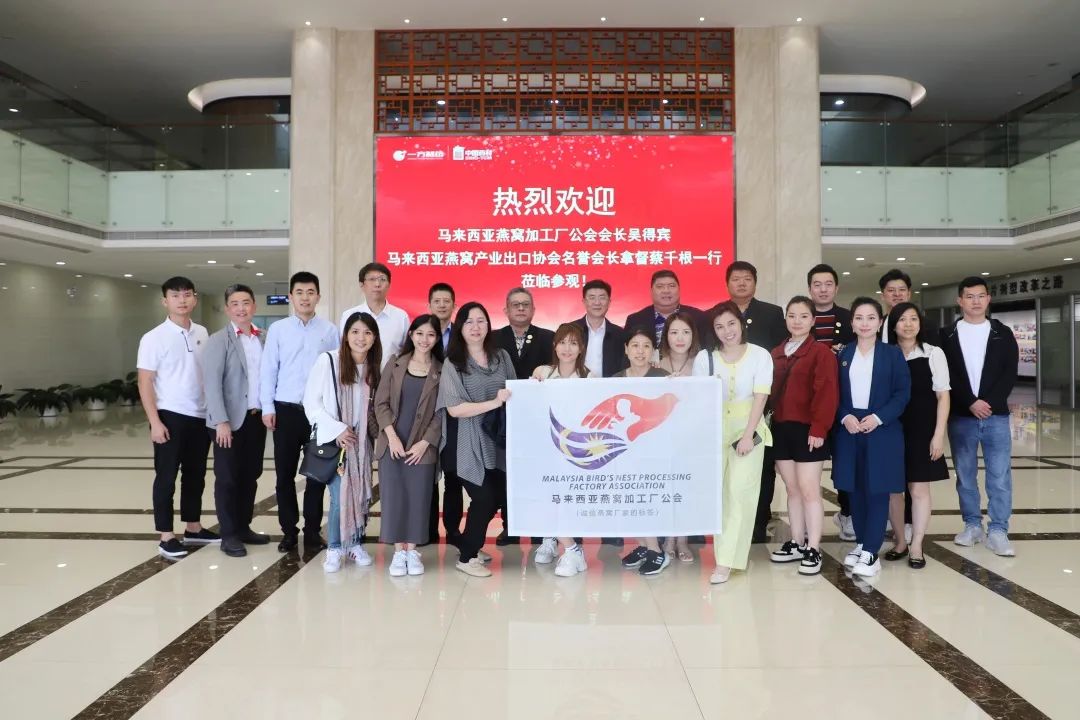 GaELx8UaYf.jpg GaELx8UaYf.jpg