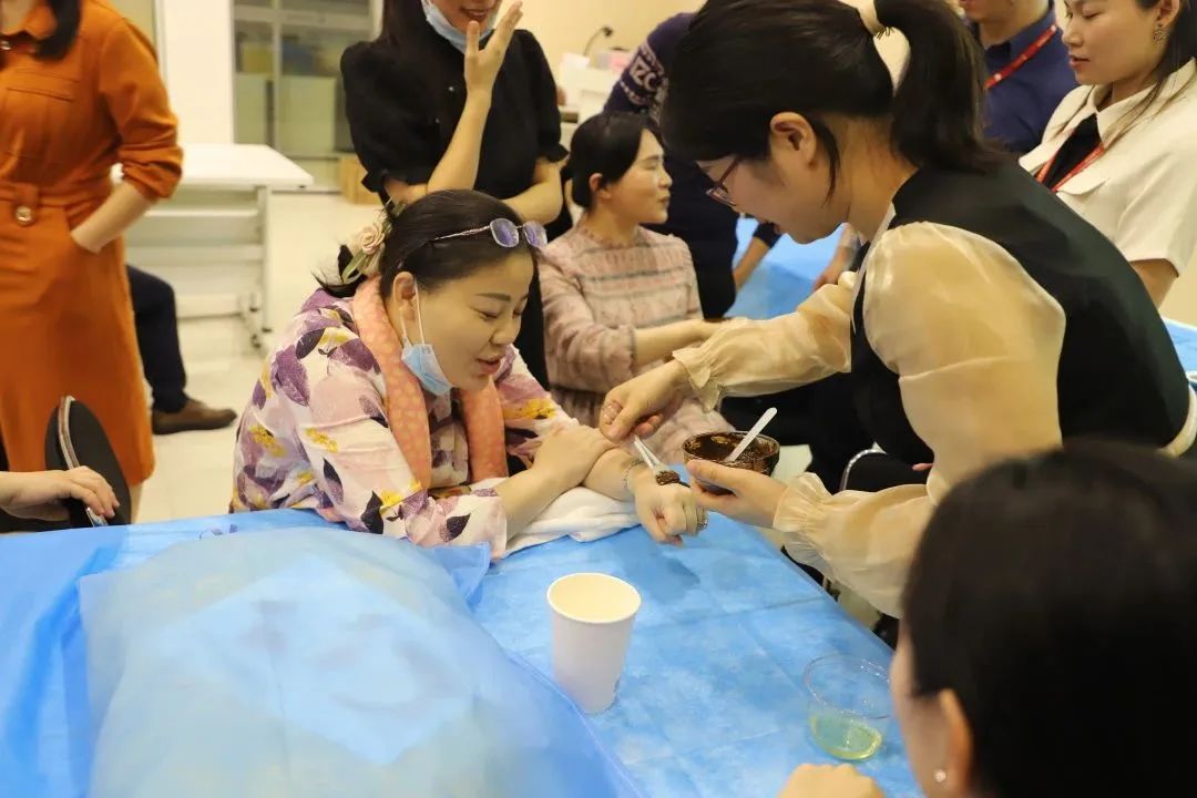 w8AilgtW40.jpg w8AilgtW40.jpg